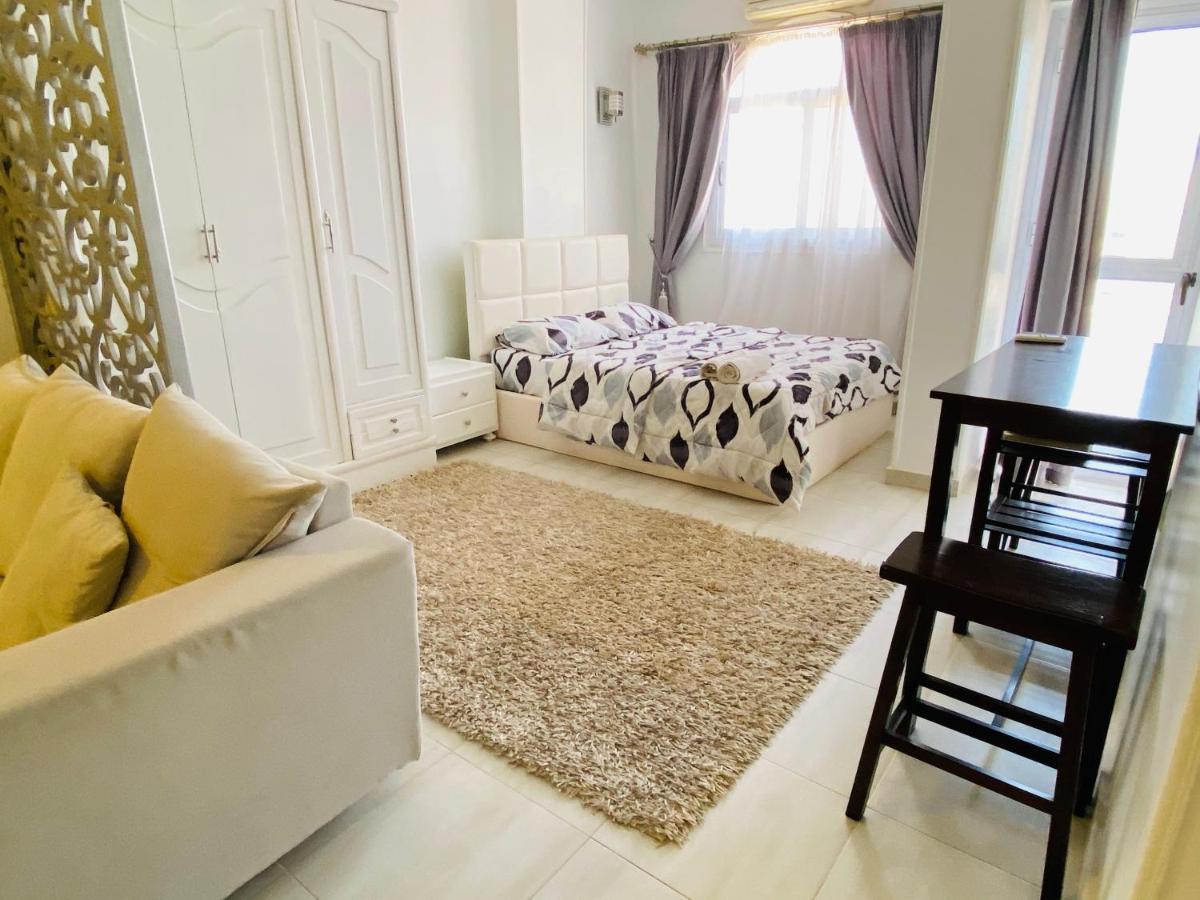 Marilyn Studio With Sea View Wi Fi Хургада Экстерьер фото