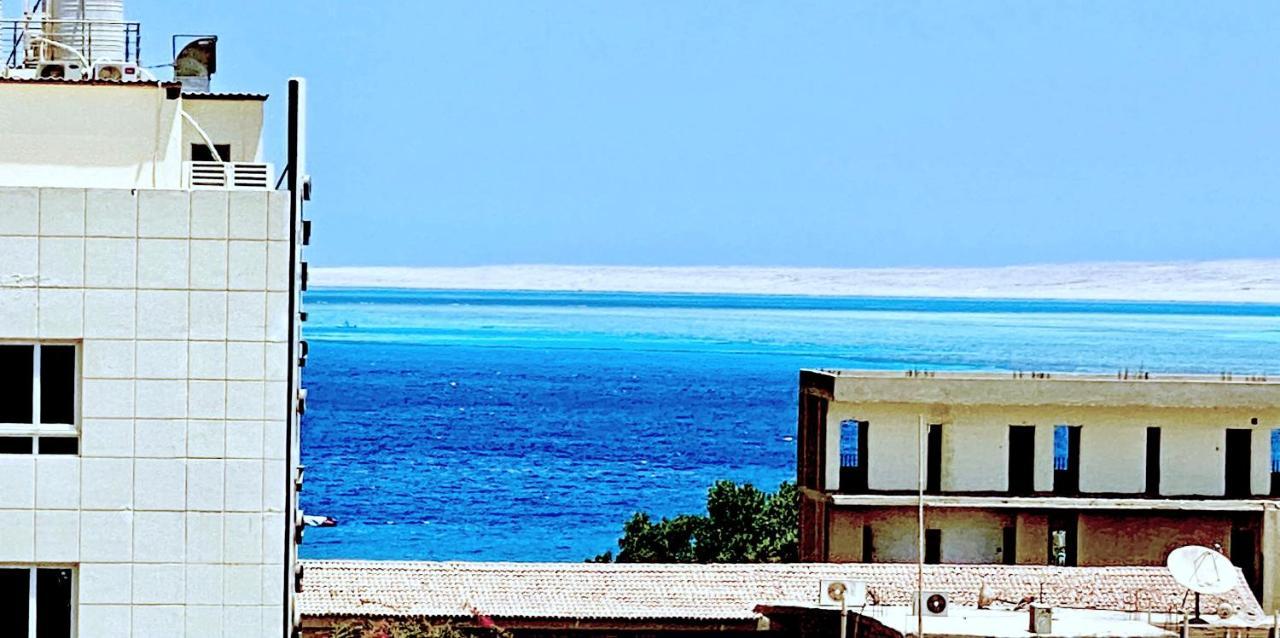 Marilyn Studio With Sea View Wi Fi Хургада Экстерьер фото