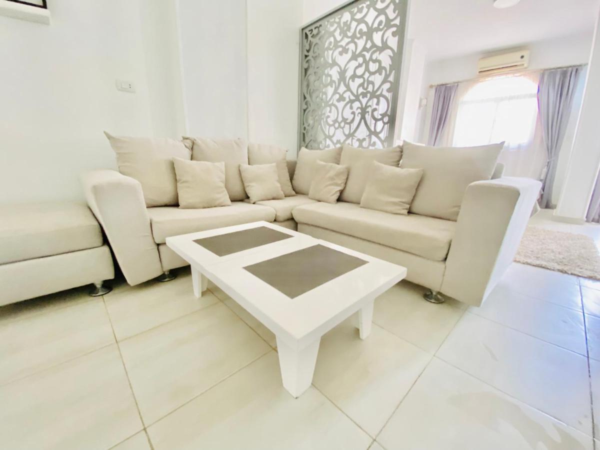 Marilyn Studio With Sea View Wi Fi Хургада Экстерьер фото